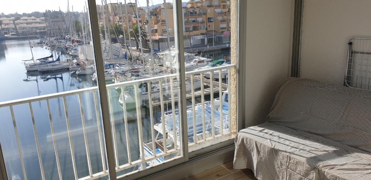 Studio Gruissan Vue Port Exteriér fotografie